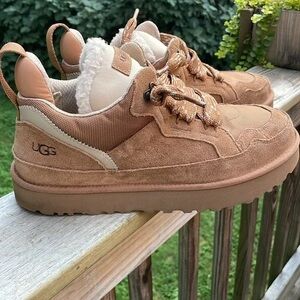 UGG LOWMEL SNEAKERS COLOR CHESTNUT ,BRAND NEW NEVER WORN WITH BOXES